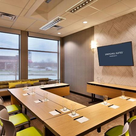 Springhill Suites By Marriott Coralville Exterior photo